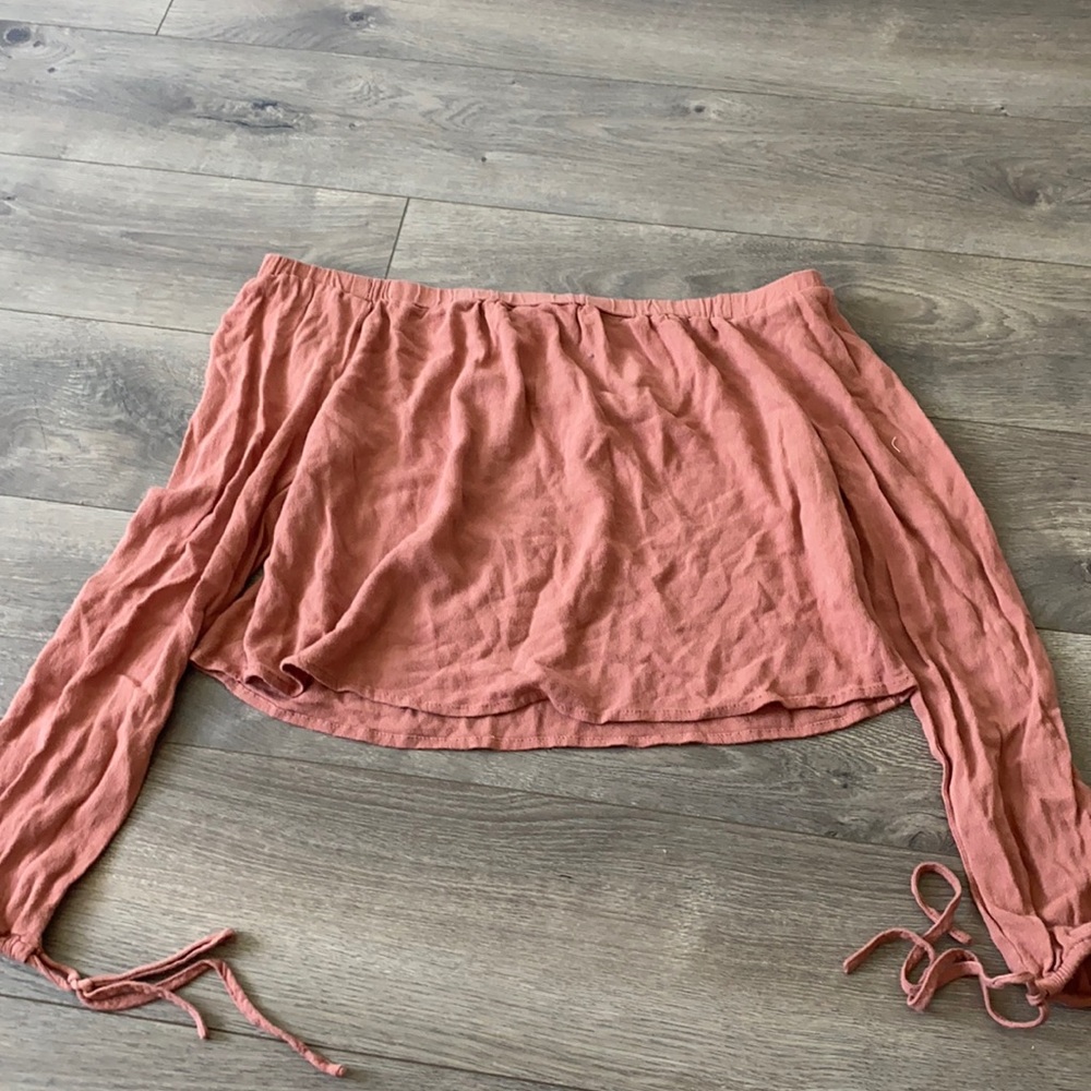 Cropped long sleeve